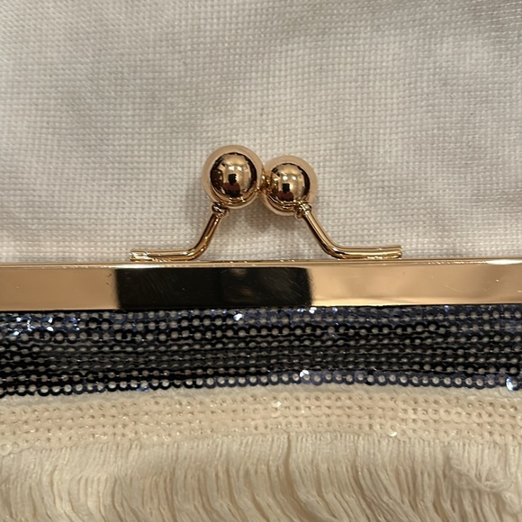 Neumann Marcus Clutch - Picture 3 of 5